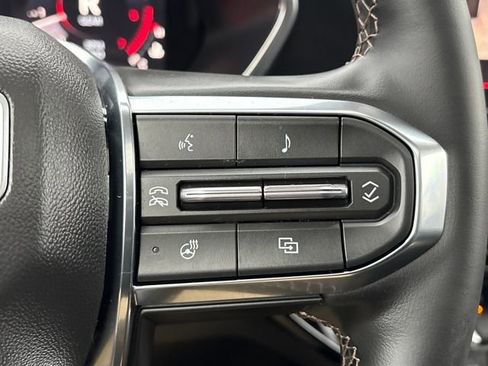 Used 2026 GMC Canyon Denali image 21