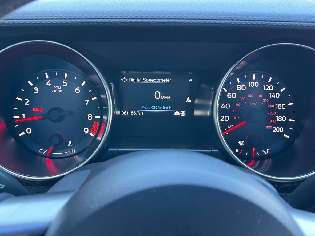 Used 2019 Ford Mustang Shelby GT350 w/ Technology Package RWD image 31