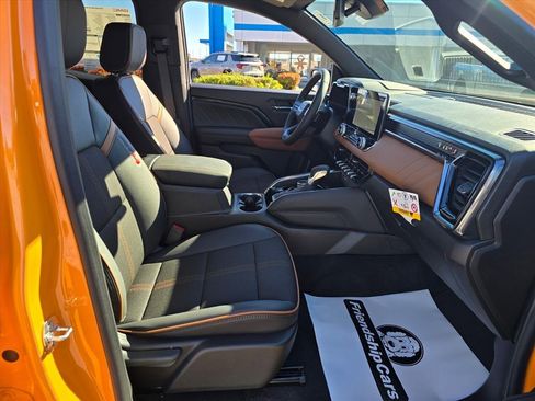 New 2026 GMC Canyon AT4 w/ LPO, Off Road Lift Package image 12