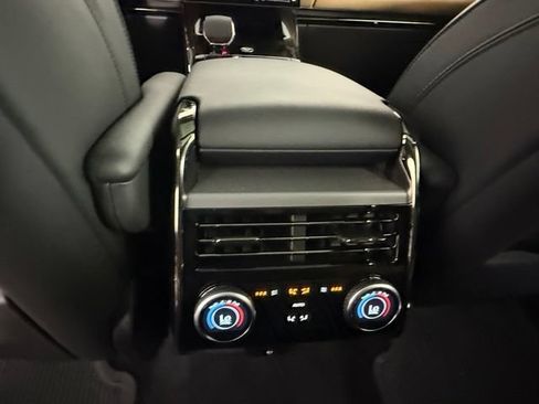 Certified 2025 Land Rover Range Rover Sport Autobiography AWD/4WD image 28