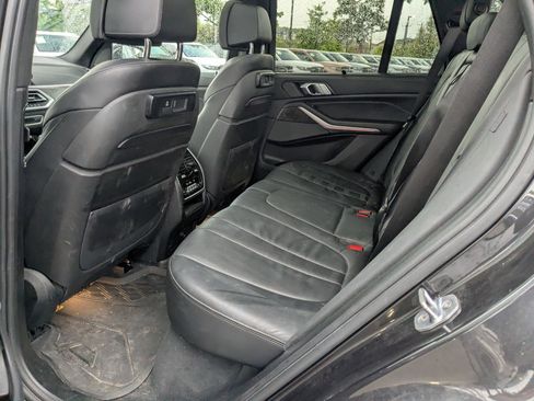 Used 2020 BMW X5 xDrive40i w/ Executive Package image 21