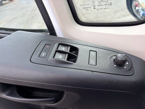 Used 2021 RAM ProMaster 1500 image 13