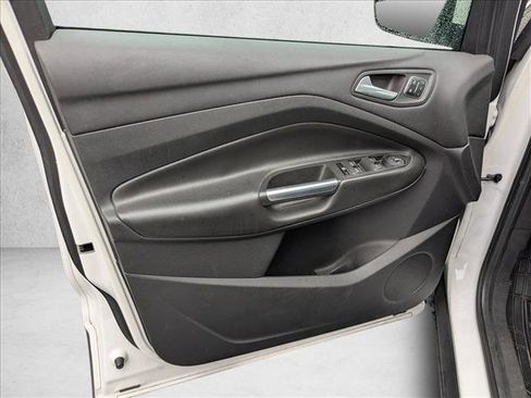 Used 2014 Ford Escape Titanium image 13