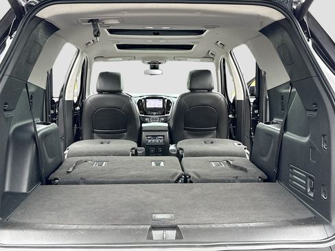 Used 2020 Chevrolet Traverse Premier w/ Redline Edition AWD/4WD image 7