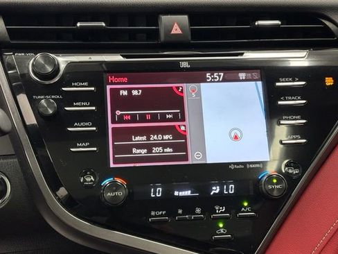 Used 2019 Toyota Camry XSE w/ Navigation Package FWD image 24