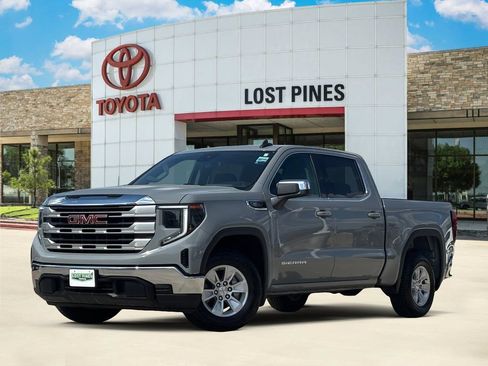 Used 2024 GMC Sierra 1500 SLE image 1