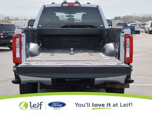 Used 2024 Ford F350 XLT image 6