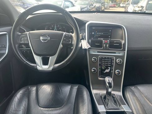 Used 2014 Volvo XC60 T6 AWD/4WD image 14