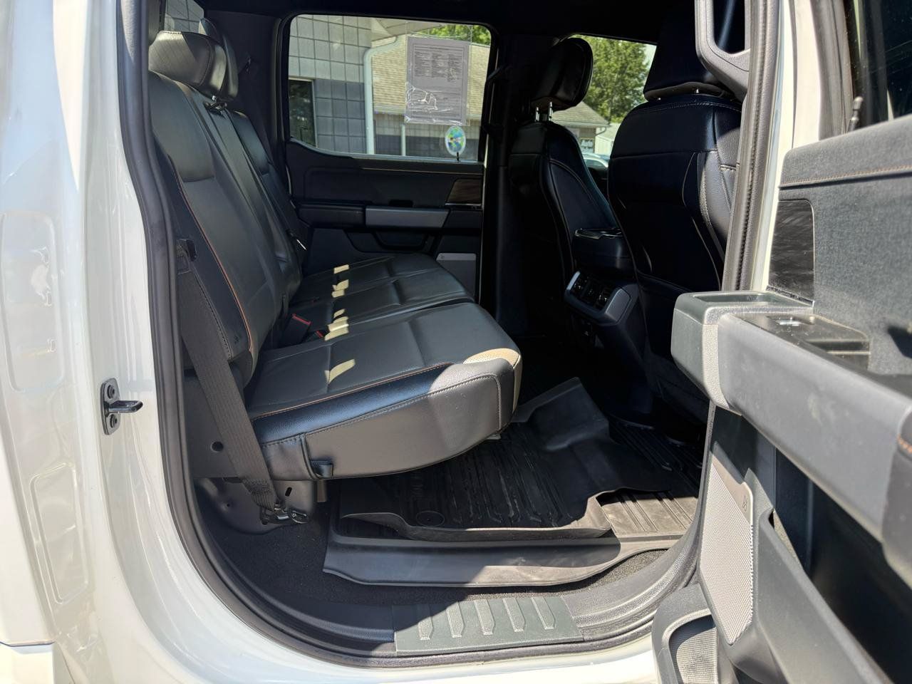 Used 2025 Ford F150 Lariat AWD/4WD image 13
