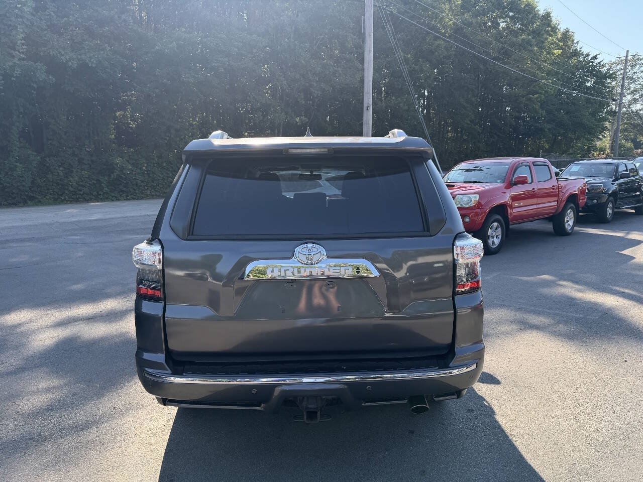 Used 2014 Toyota 4Runner Limited AWD/4WD image 5