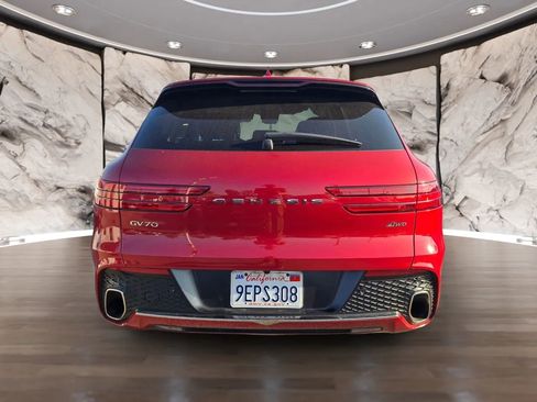 Used 2023 Genesis GV70 2.5T w/ Advanced Package image 7