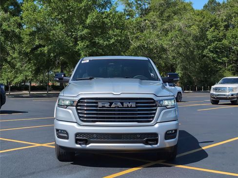 New 2026 RAM 1500 Laramie w/ Laramie Southwest Edition AWD/4WD image 9