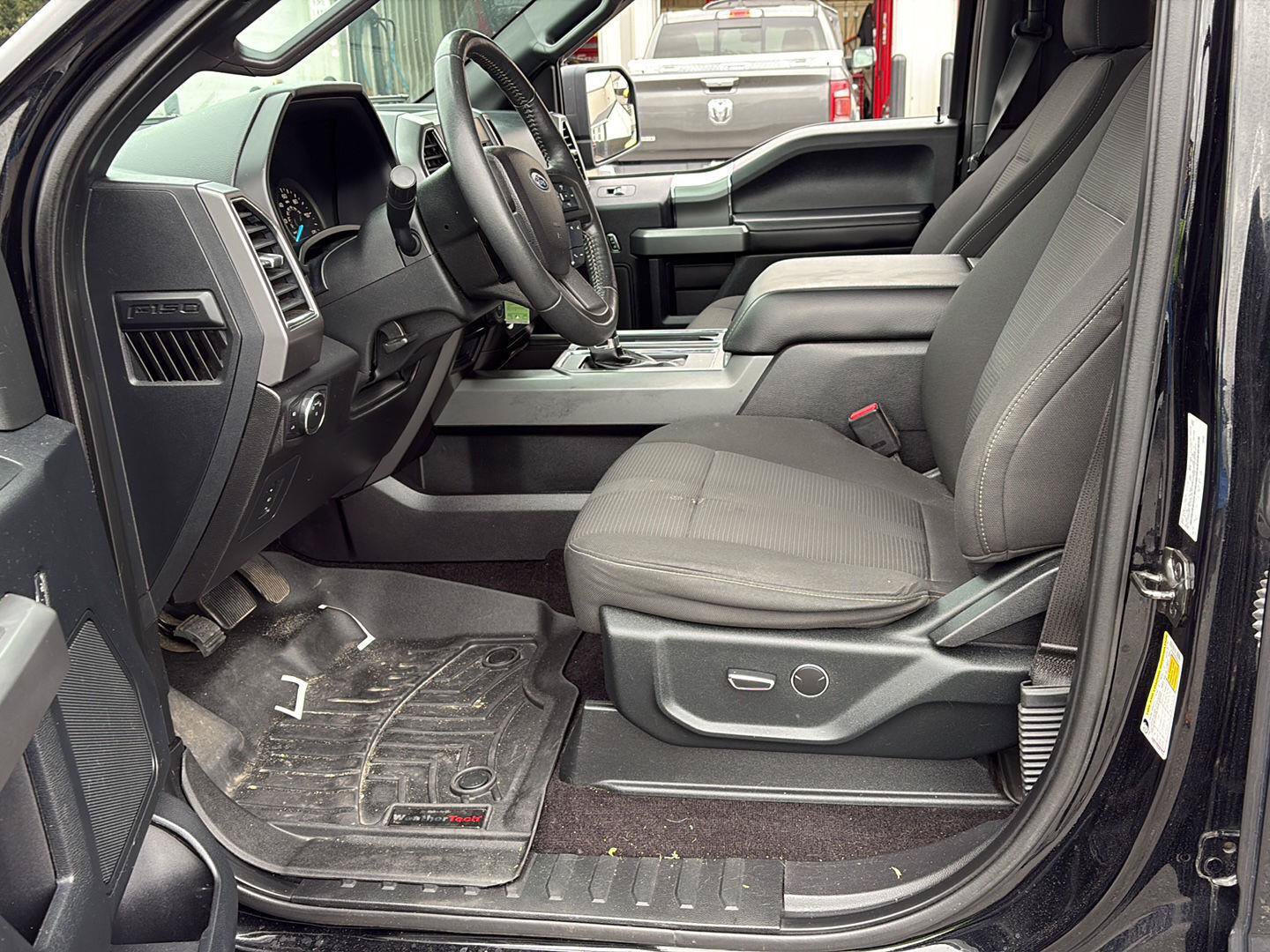 Used 2017 Ford F150 XLT w/ Equipment Group 301A Mid AWD/4WD image 11