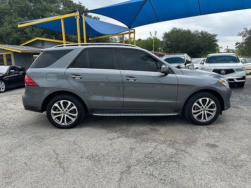 Used 2018 Mercedes-Benz GLE 350 w/ Premium 1 Package image 4