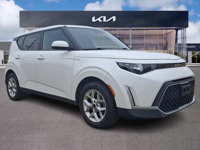 Certified 2023 Kia Soul LX w/ LX Technology Package
