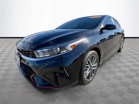 Used 2024 Kia Forte GT-Line w/ GT-Line Premium Package image 3