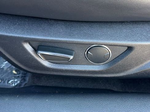 Certified 2018 Ford Mustang GT Premium image 17