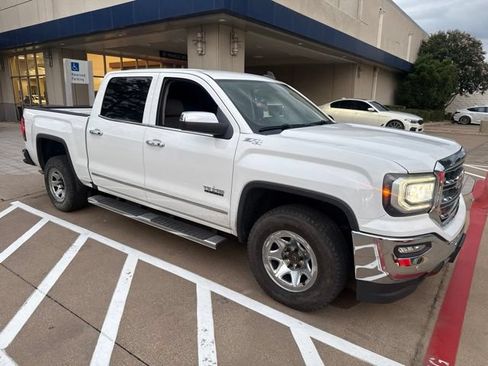 Used 2018 GMC Sierra 1500 SLT w/ Texas SLT Premium Package AWD/4WD image 13