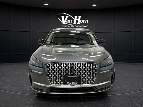 Used 2024 Lincoln Corsair AWD image 8