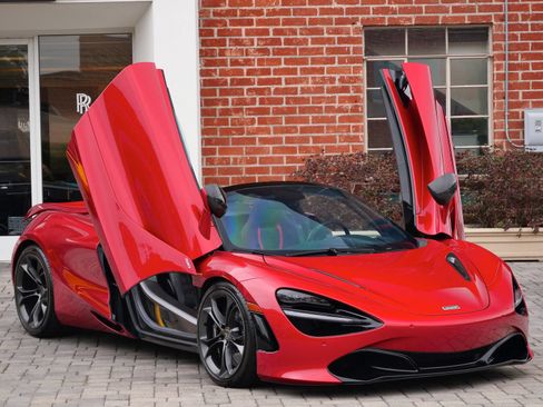 Used 2020 McLaren 720S Performance RWD image 20