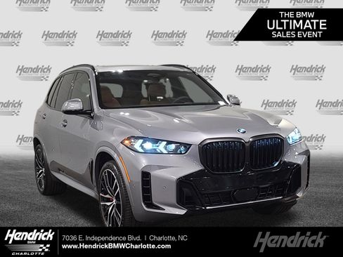 New 2026 BMW X5 xDrive40i w/ M Sport Package AWD/4WD image 1