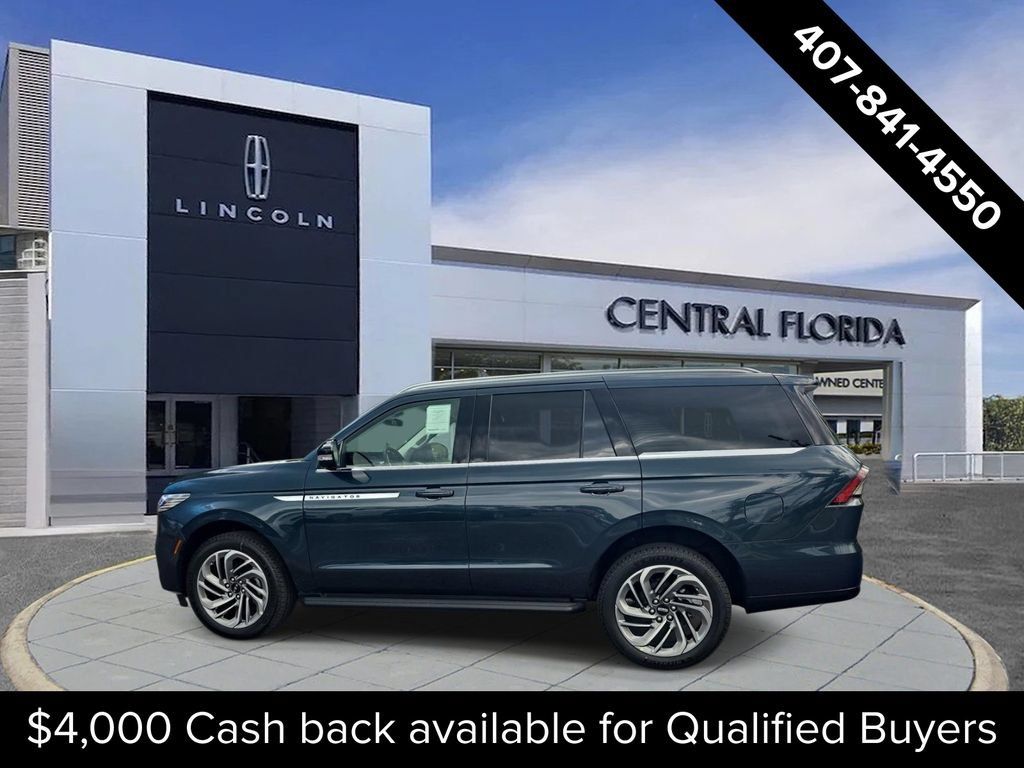 New 2026 Lincoln Navigator Premiere AWD/4WD image 5