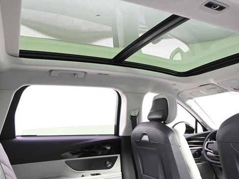 New 2026 Lincoln Nautilus Reserve w/ Jet Appearance Package image 17