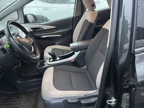 Used 2021 Chevrolet Bolt LT image 6