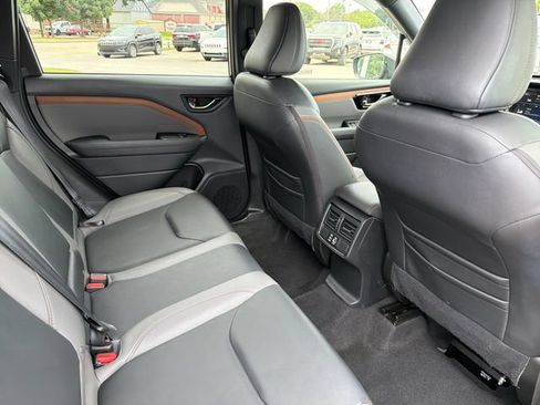 Used 2025 Subaru Forester Sport AWD/4WD image 27