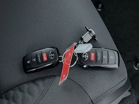 New 2025 Toyota Tundra SR5 image 33