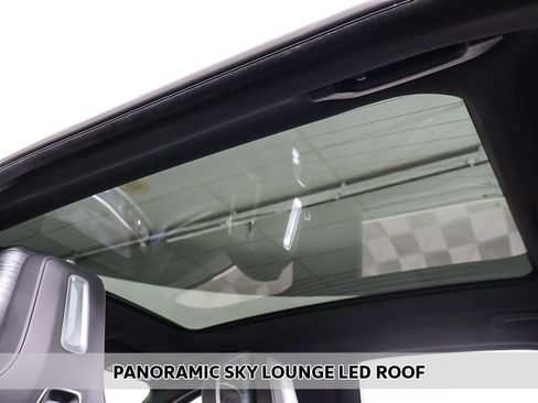 Used 2023 BMW 760i xDrive w/ Parking Assistance Package image 4