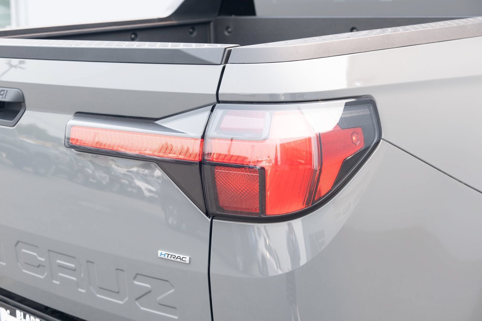 Used 2024 Hyundai Santa Cruz SE AWD/4WD image 21