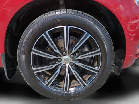 Used 2021 Volvo XC60 T5 Inscription image 11