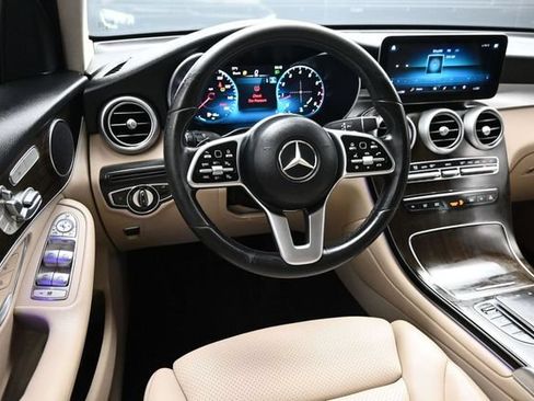 Used 2022 Mercedes-Benz GLC 300 w/ Premium Package Lite image 14