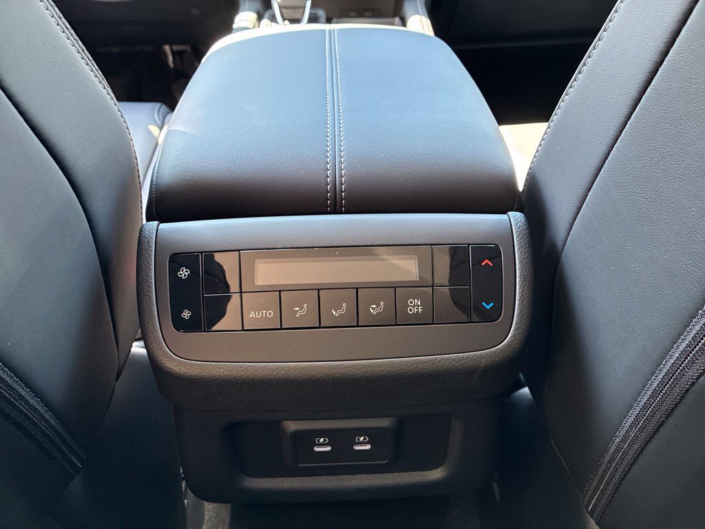 New 2026 Nissan Pathfinder SL AWD/4WD image 26