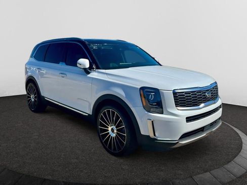 Used 2020 Kia Telluride EX w/ Towing Package image 3