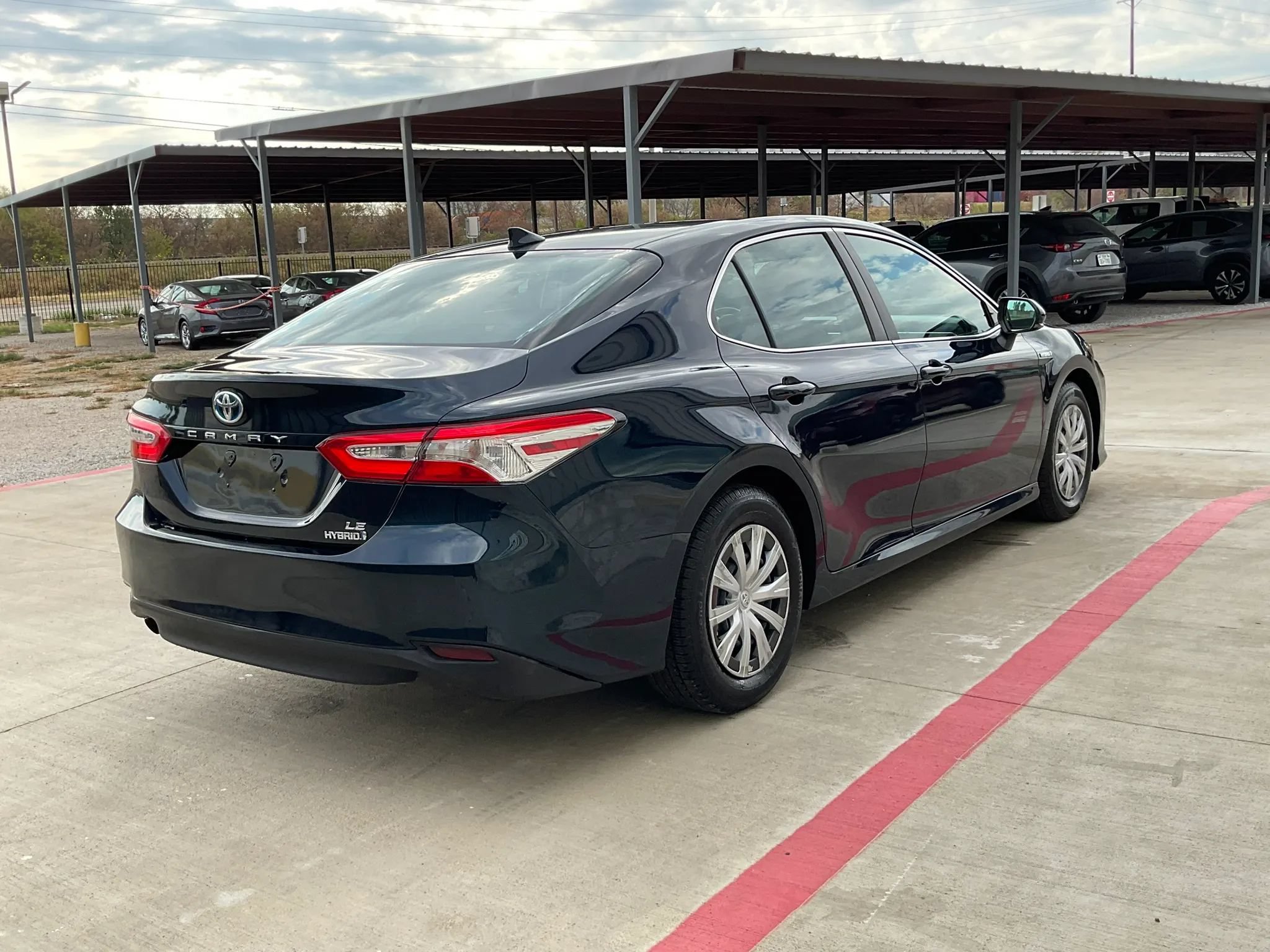 Used 2018 Toyota Camry LE w/ Audio Package FWD image 10