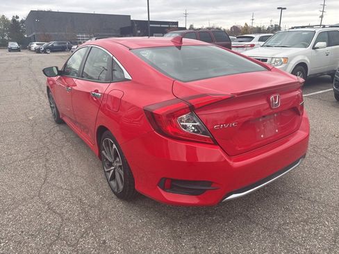 Used 2019 Honda Civic Touring image 7