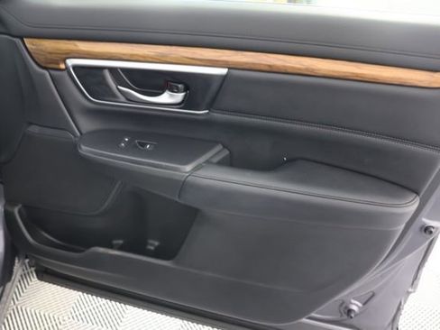 Used 2021 Honda CR-V Touring image 29