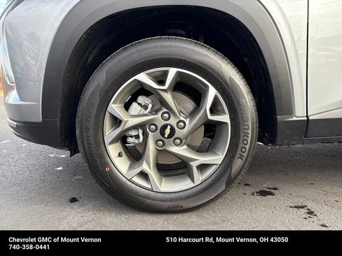New 2025 Chevrolet Trax LT w/ LT Convenience Package image 27