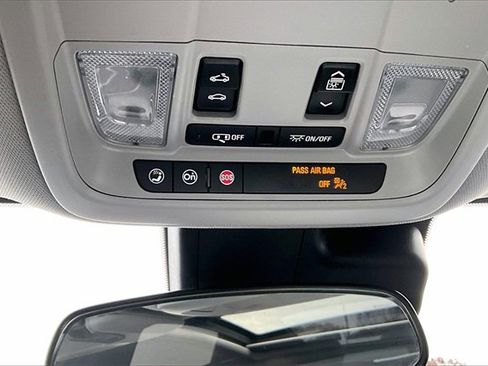 Used 2023 Chevrolet Malibu LT image 16