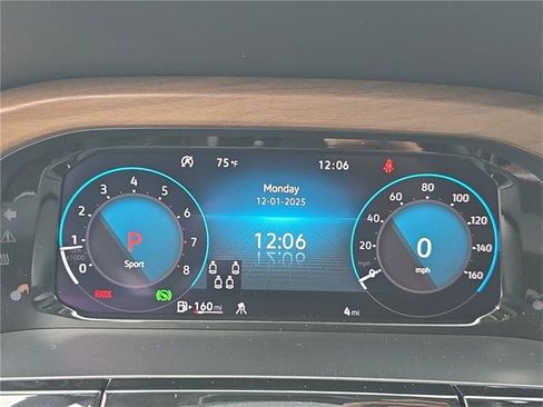 New 2026 Volkswagen Atlas SE image 27