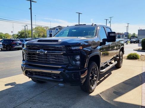 New 2026 Chevrolet Silverado 2500 Custom w/ Custom Value Package image 8