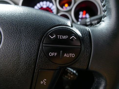 Used 2013 Toyota Sequoia Limited image 26