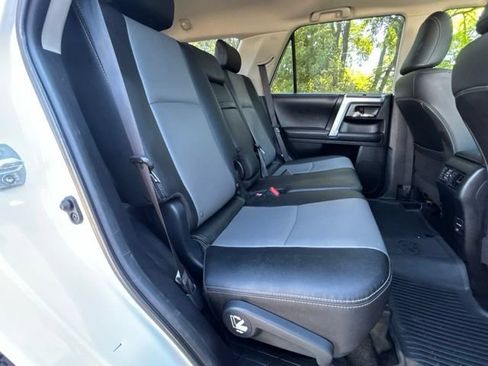 Used 2019 Toyota 4Runner SR5 Premium AWD/4WD image 41