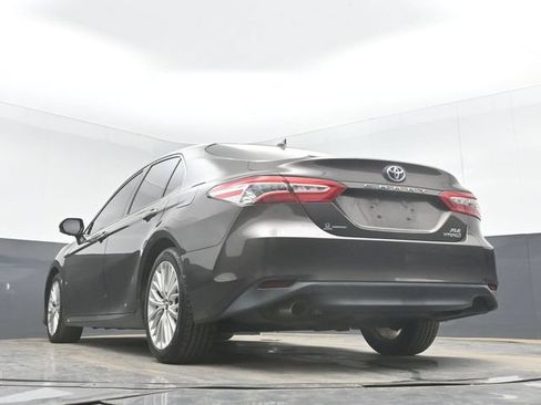 Used 2018 Toyota Camry XLE w/ Audio Package FWD image 46