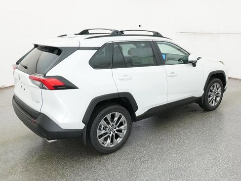 Used 2025 Toyota RAV4 XLE Premium image 47