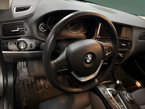 Used 2017 BMW X3 xDrive28i AWD/4WD image 18