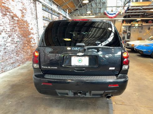 Used 2008 Chevrolet TrailBlazer SS w/ Sun And Sound Package AWD/4WD image 4