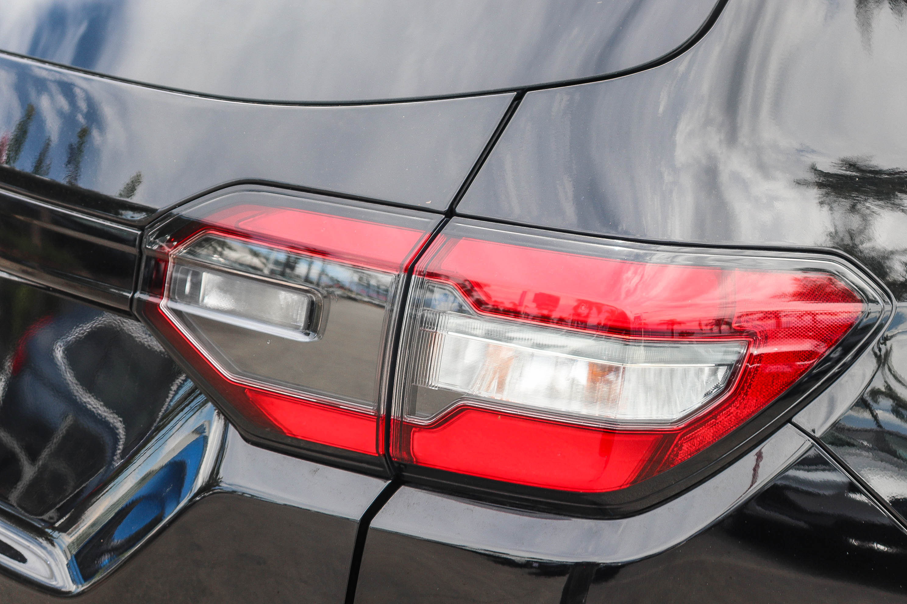 Certified 2025 Honda Pilot Sport image 9